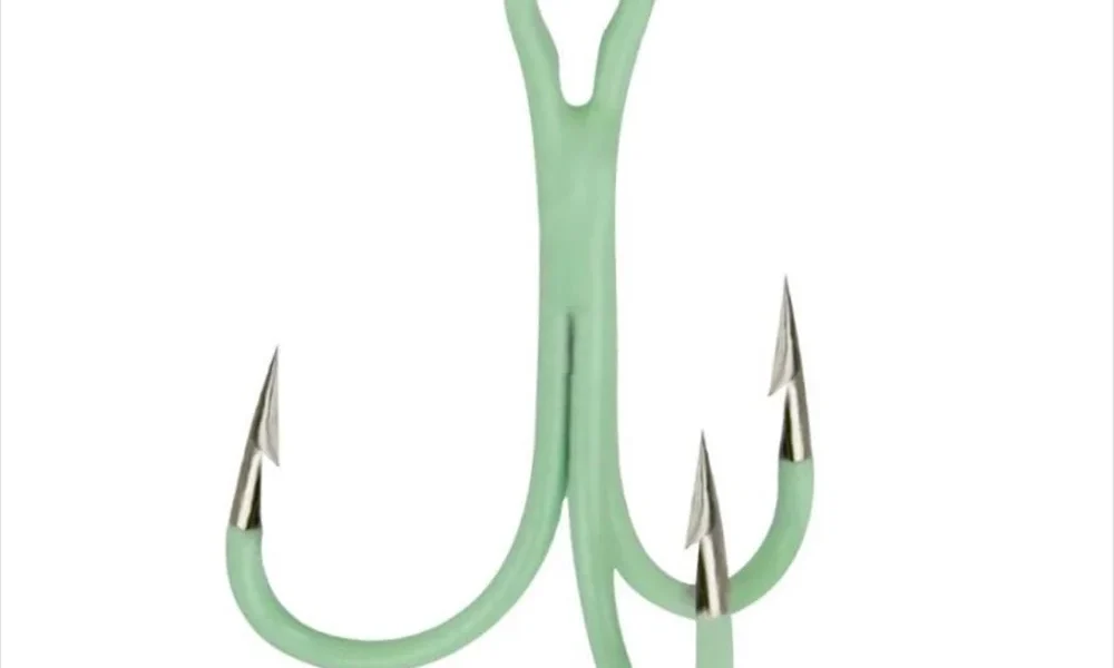 【夜釣り必須】蓄光トレブルフック10本セット｜暗闇で光る高性能フックで釣果アップ・シーバス青物バス対応・2#～10#サイズ展開