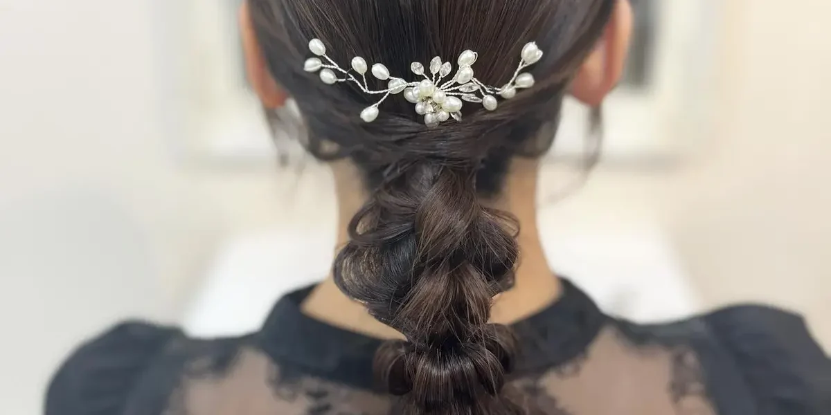 【大阪.梅田.北新地】結婚式お呼ばれヘアセット1000円台~ | 式場へのアクセス抜群!梅田・中之島・堂島の披露宴に便利なセットサロン