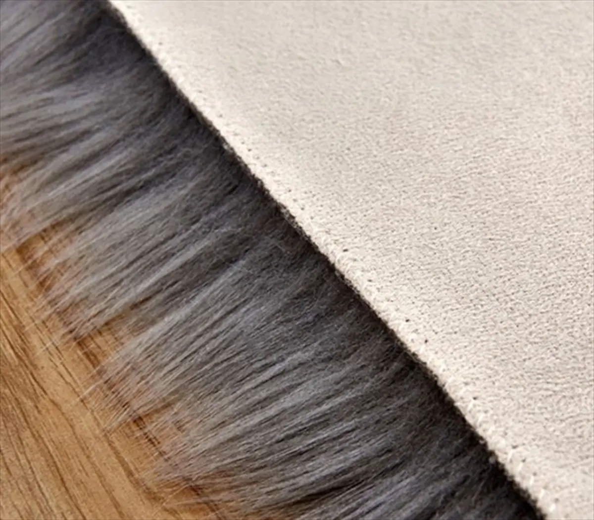 猫型ラグ 裏面 すべり止め加工