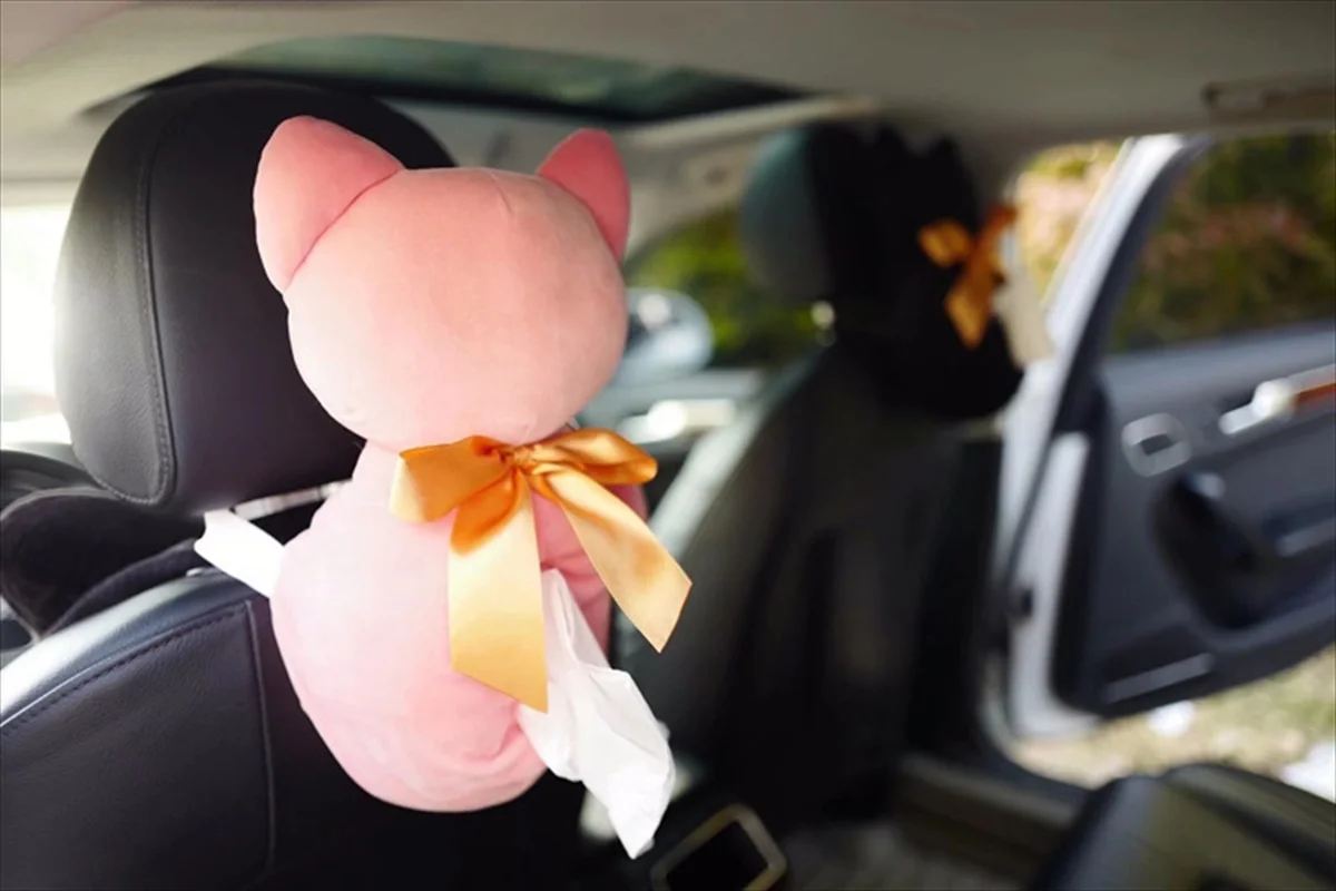 猫型ティッシュケース 車のシートに取り付け ピンク