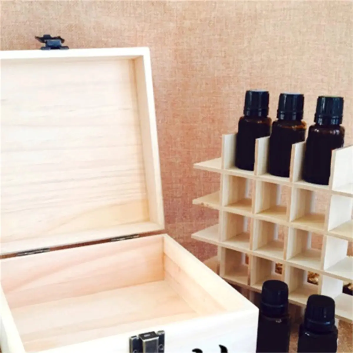 アロマオイルボックス サイズ 18.3×18.3×8.3cm