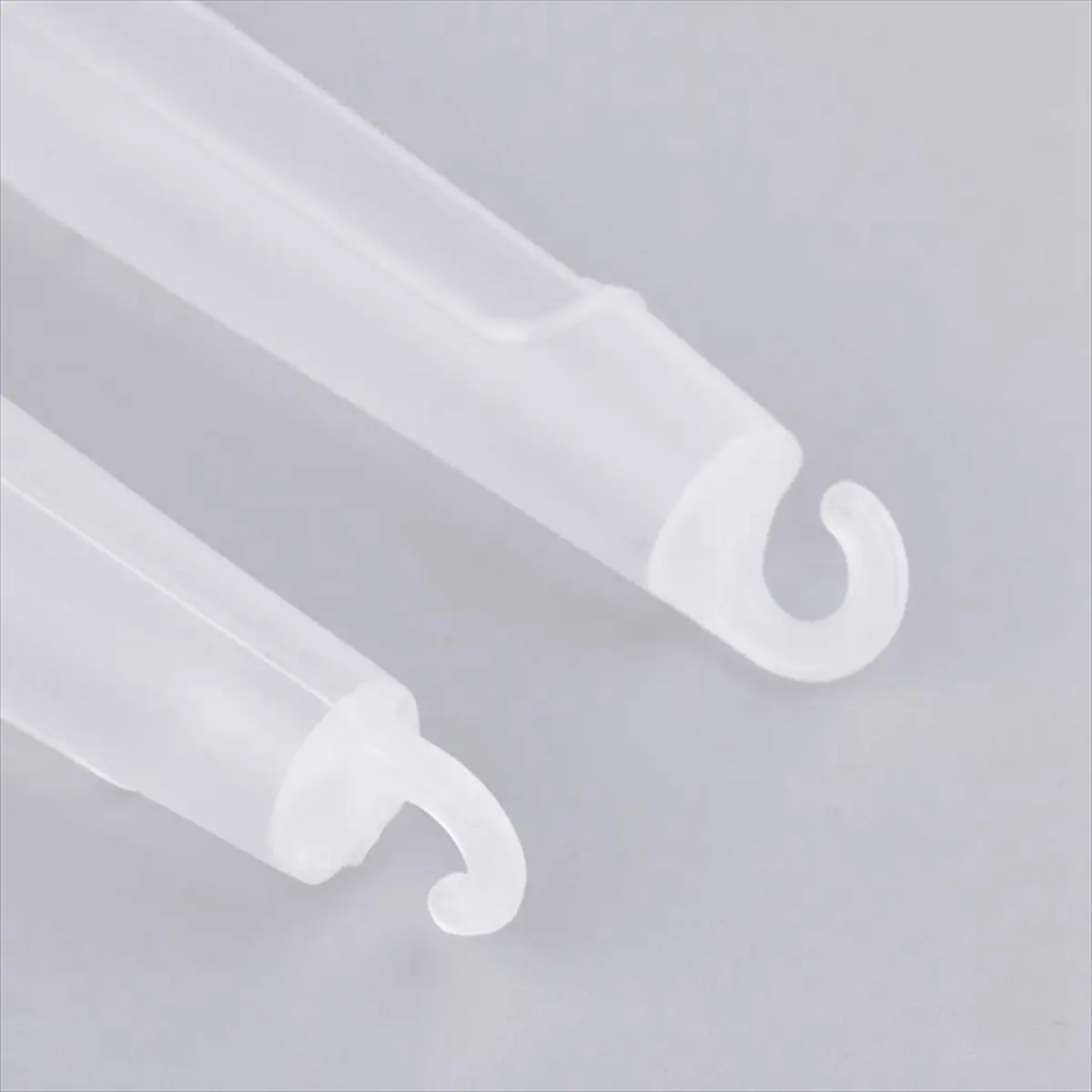 ロッドカバーのフック部分