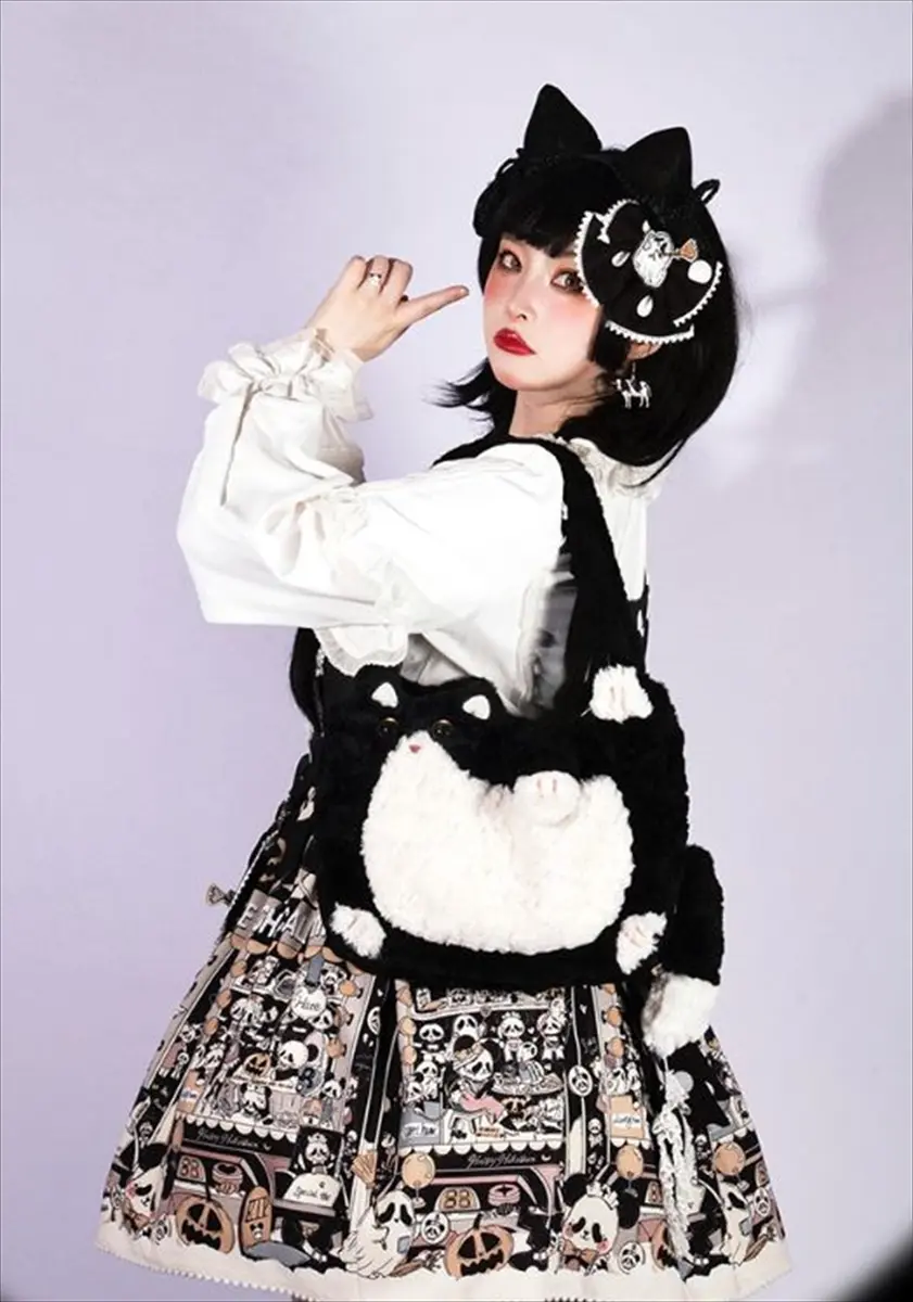 猫のふわふわショルダーバッグ コーディネート例2