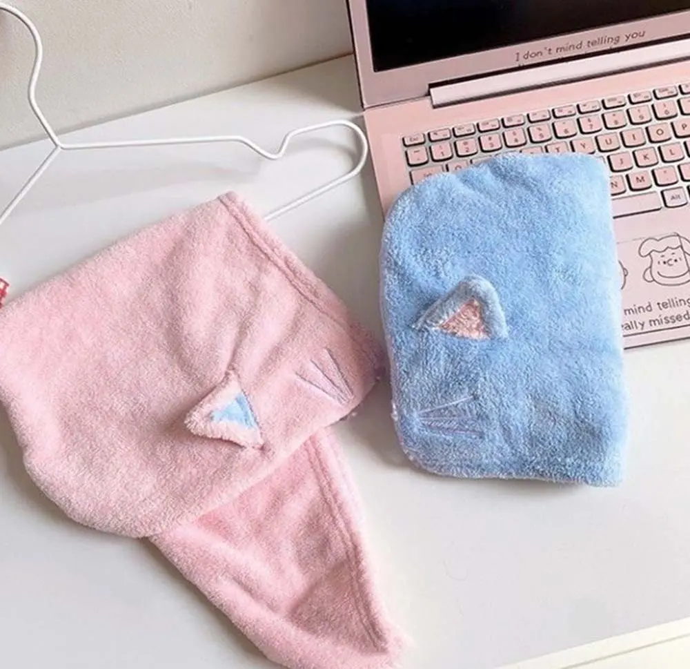 猫耳ヘアドライタオル ピンクとブルー折りたたんだ様子