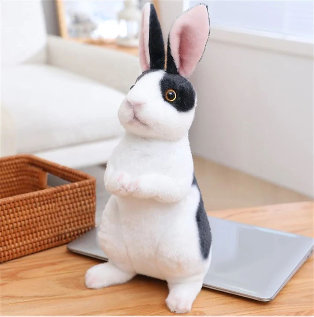 黒花ウサギのぬいぐるみ(タイプB)