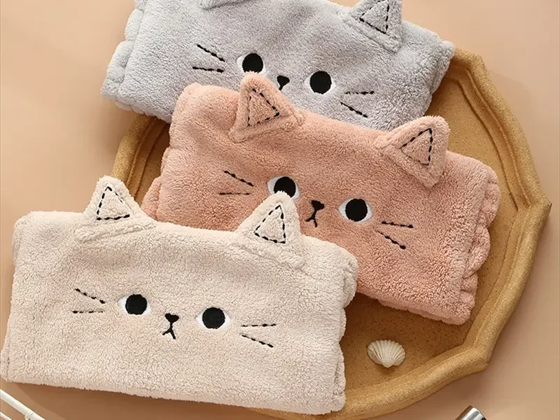 猫耳フェイスバンド｜洗顔・スキンケアをかわいく快適に｜全3色展開で人気のもこもちヘアバンド