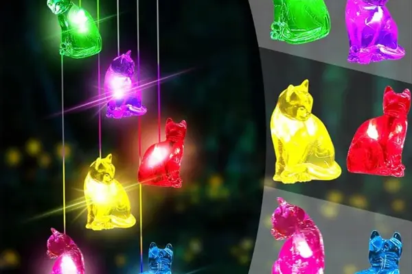 ソーラー猫風鈴LEDライト｜電気代ゼロで庭・ベランダをカラフルに彩るおすすめインテリア照明【楽天】