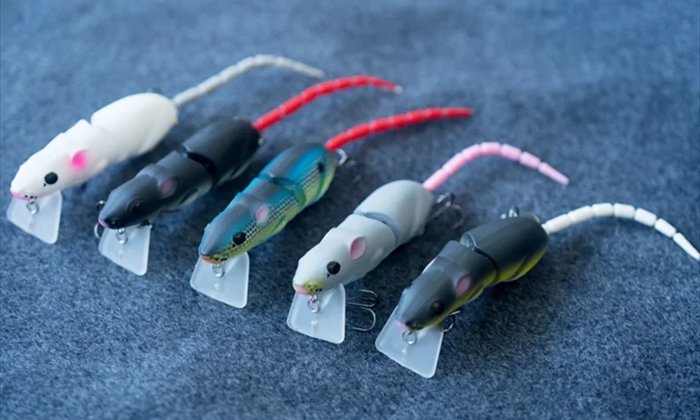 釣果アップの秘密兵器！リアルなネズミ型ルアーで大物を狙う