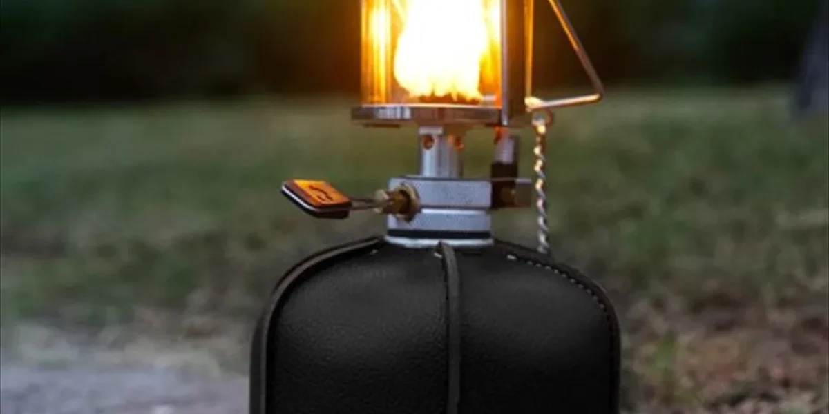 OD缶カバー レザー製で保護性とデザイン性を両立｜キャンプ・アウトドアに最適なガスカートリッジケース