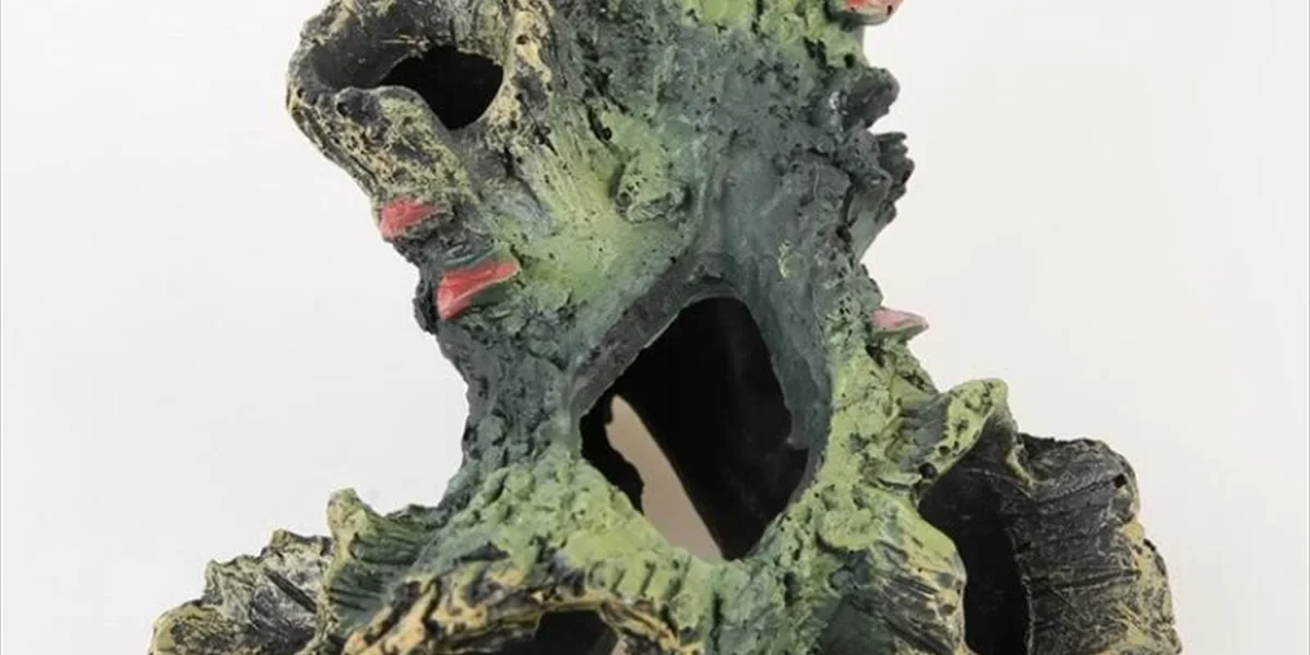 【アクアリウム用品レビュー】流木トンネルオーナメントで水槽レイアウトを格上げ｜海水淡水対応の自然な隠れ家オブジェで魚も喜ぶ