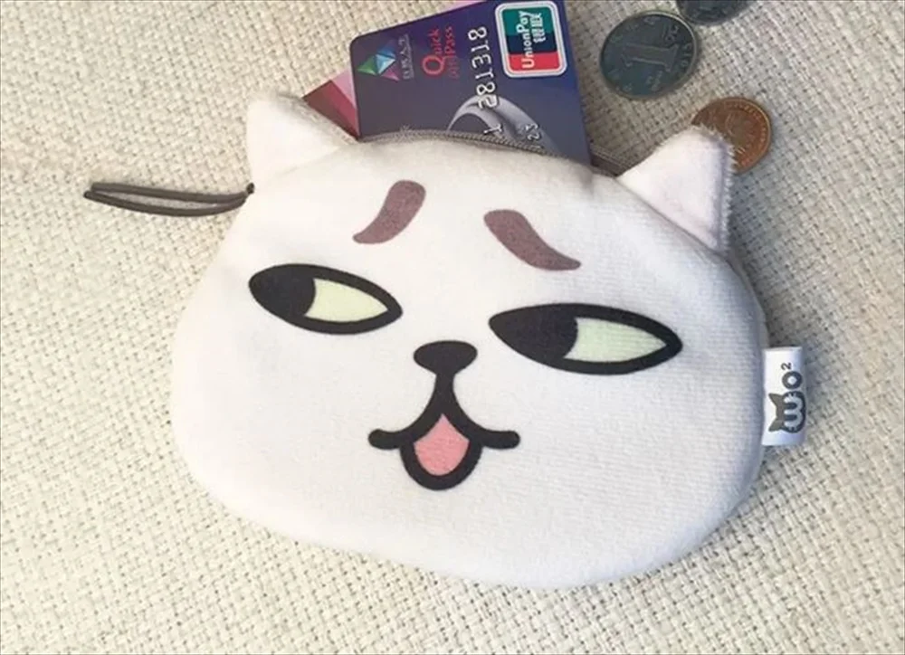 wo²猫顔ポーチ 使用例・収納イメージ」class=