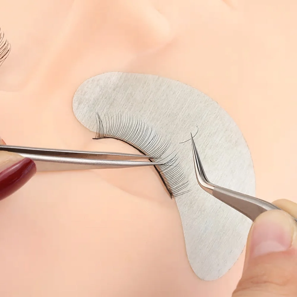 つけまつげ10ペアセット 箱入り全体像