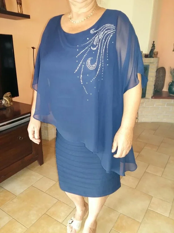 ラインストーンシート ドレスへの装飾例