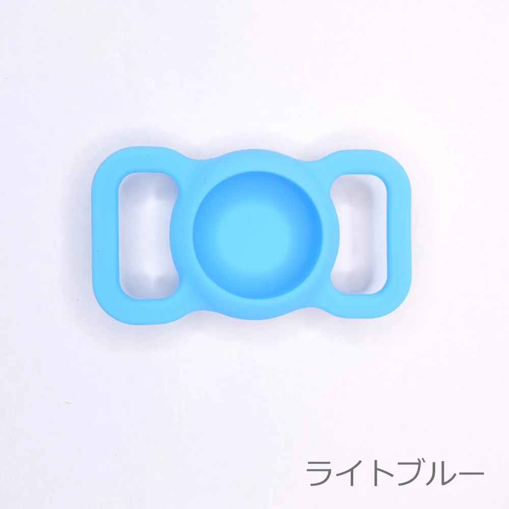 AirTagペット用シリコンケース 犬の首輪に装着したイメージ