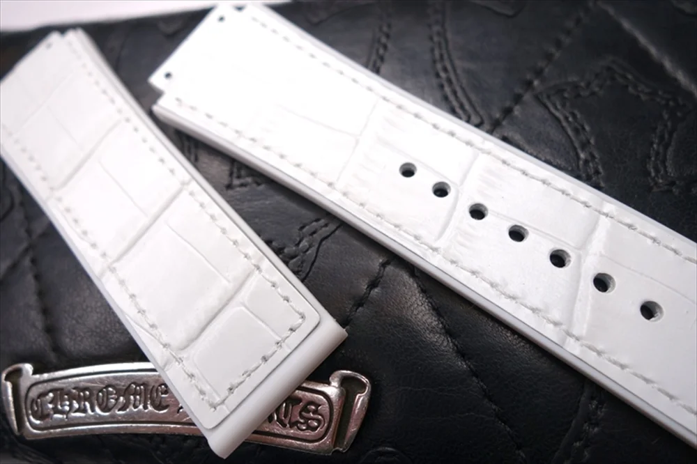ホワイト クロコ調レザーベルト