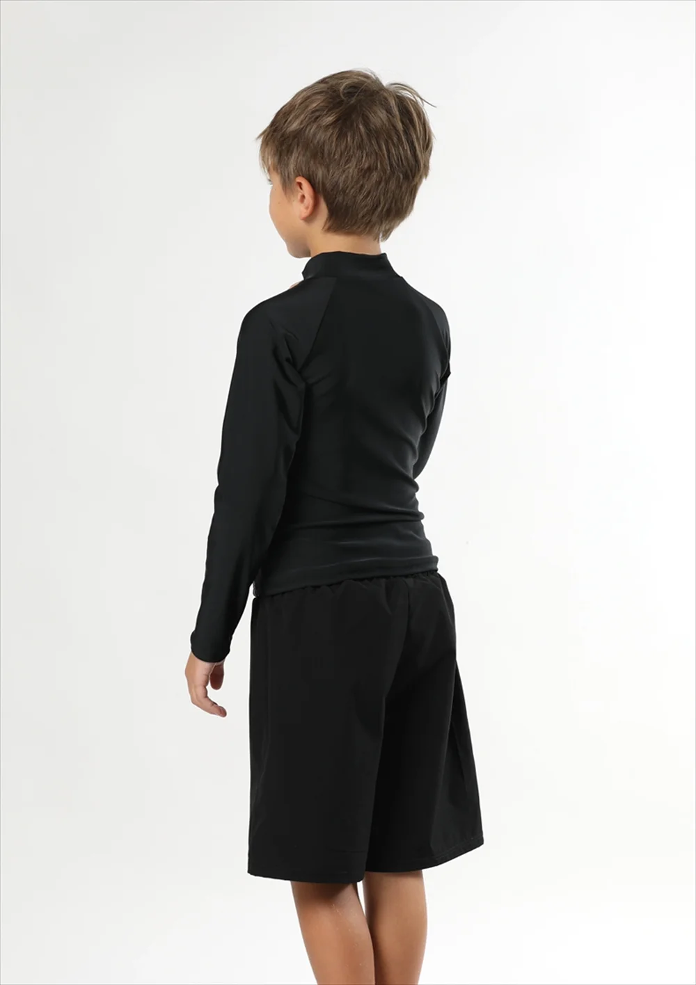 ラッシュガードセット ブラック 背面着用イメージ