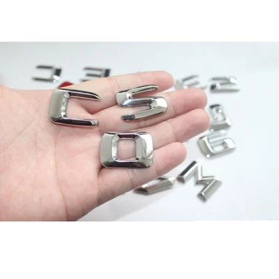 メルセデス・ベンツ Sクラス用 クロームエンブレムレター｜リアトランクをドレスアップするカスタムバッジ完全ガイド