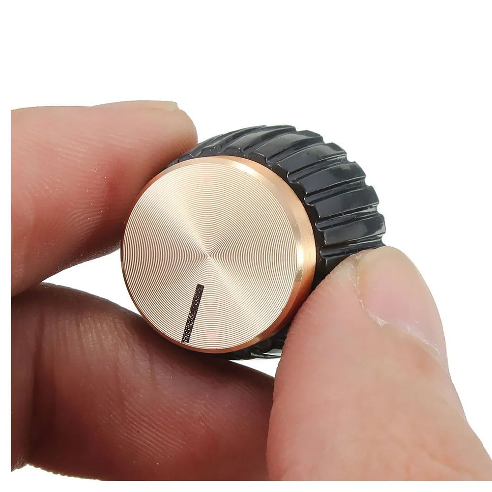 ロータリーノブ 手持ちサイズ感