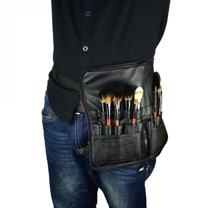 メイクブラシホルダー ウエスト装着スタイル