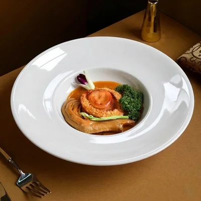 プロが選ぶ白い深皿｜磁器製パスタ皿・スープ皿 21.5〜30cm 金縁・無地の2スタイル展開