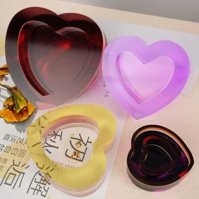 ハンドメイド・クラフトグッズ3選｜ダイヤモンドアート・モールド・サンキャッチャー