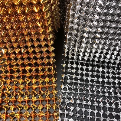 ハンドメイド素材おすすめ3選｜スタッズテープ・ダイヤモンドアート・シリコンモールド